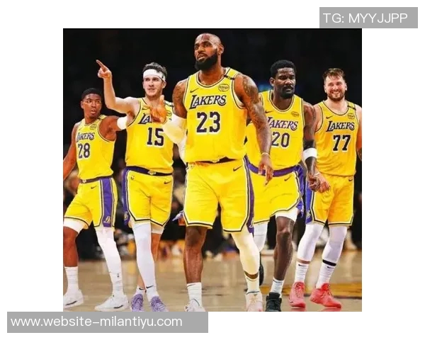 巴爷点评独行侠交易东契奇为何未能引进里夫斯令人震惊